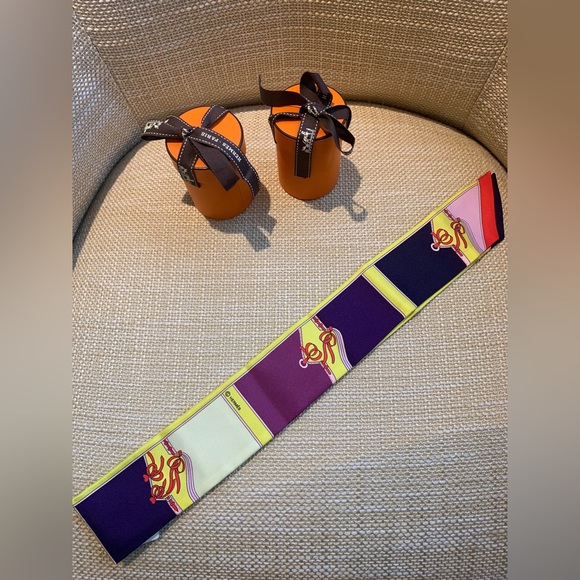 HERMES SILK CAMAILS JAUNE ENCRE YELLOW PURPLE MAUVE BANDEAU TWILLY WRAPS 2 SET - Picture 9 of 11